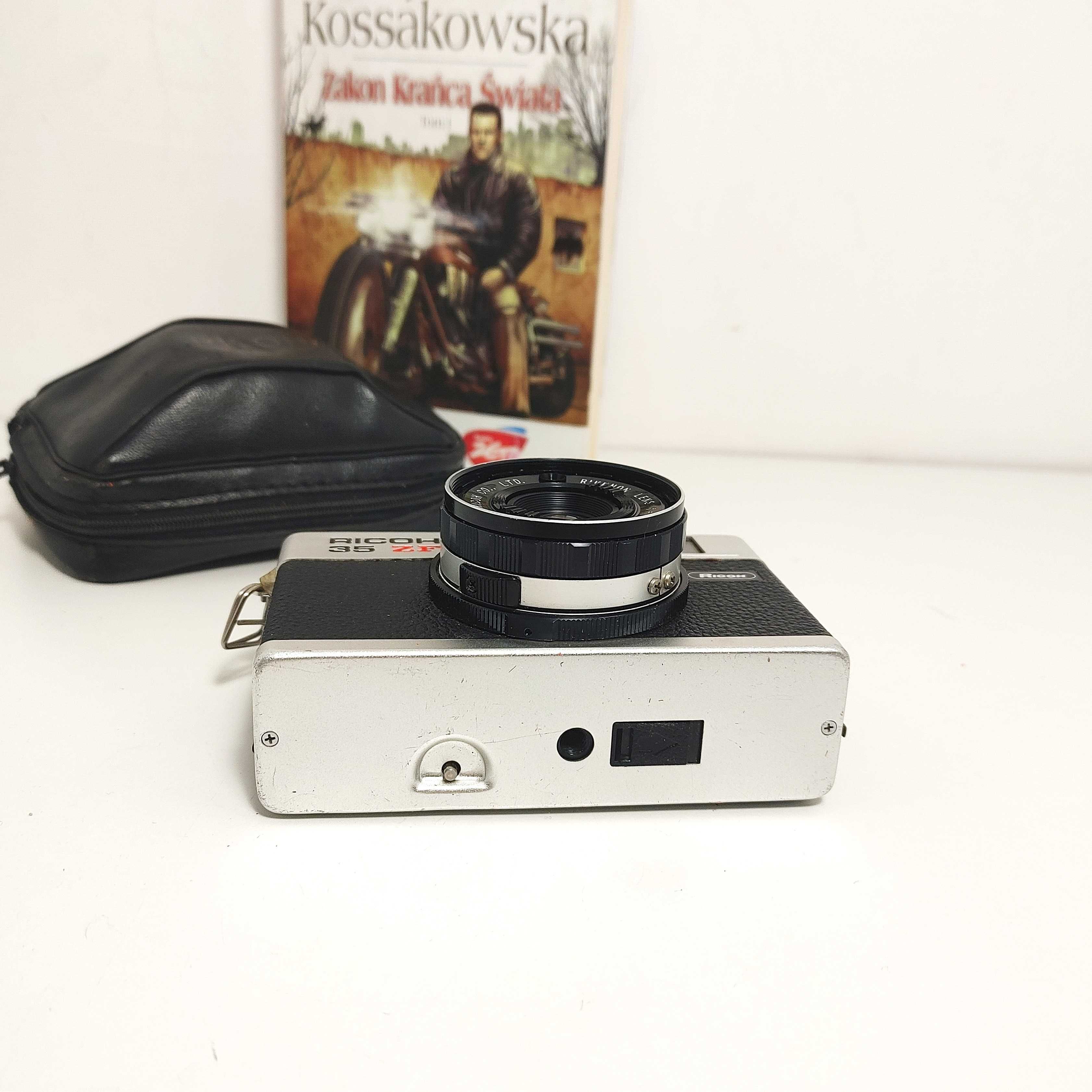 Kompaktowy aparat fotograficzny z 1976 roku RICOH 35 ZF Obiektyw 40 mm