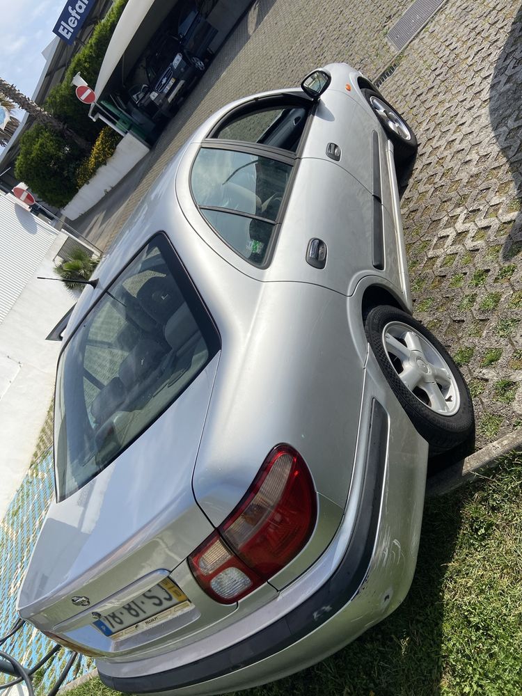 Nissan Almera Confort