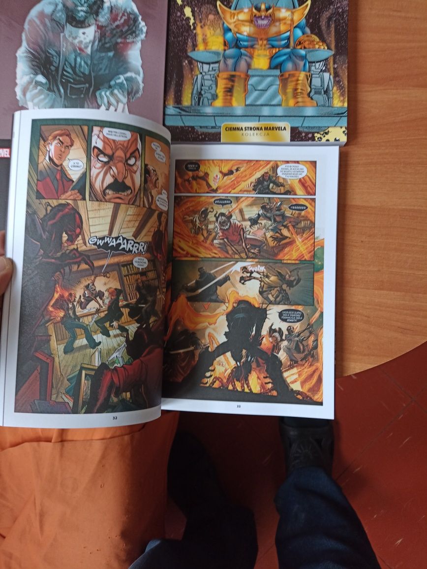 Dziesiecio tomowa kolekcja komiksów