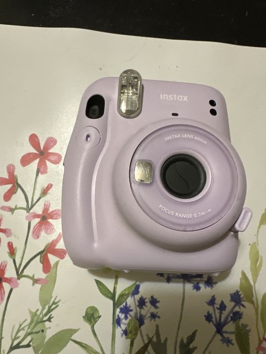 Instax mini 11 na części