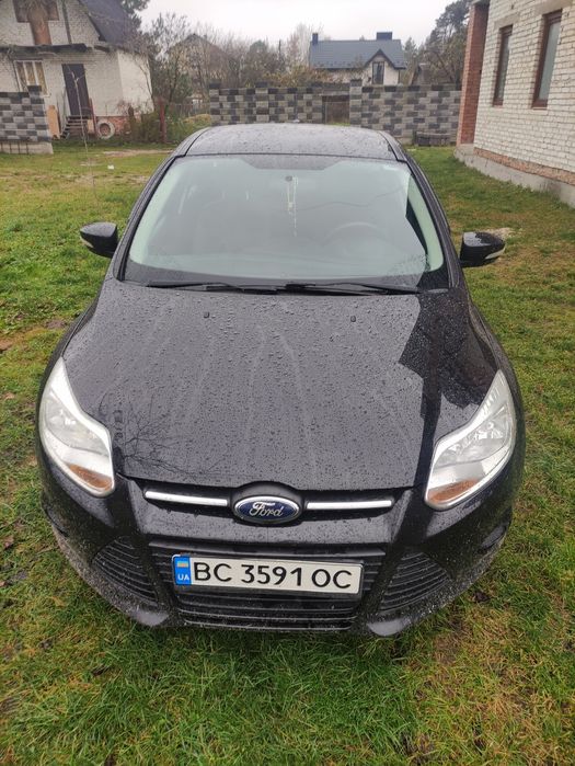 Форд фокус 2013 року