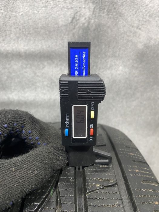 Зимова резина Lanvigator 215/55 R16