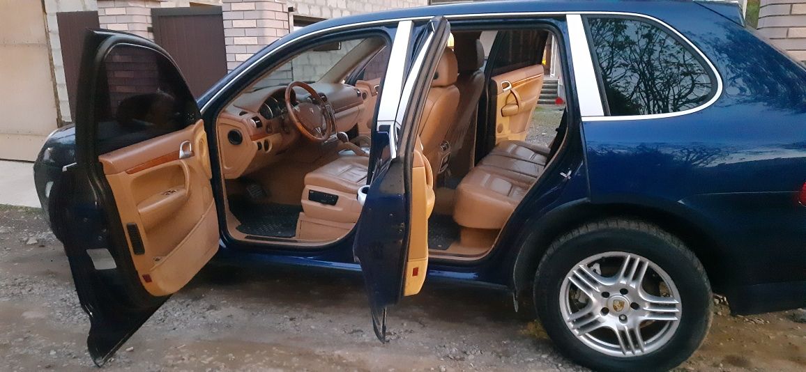 Porche Cayenne 2005