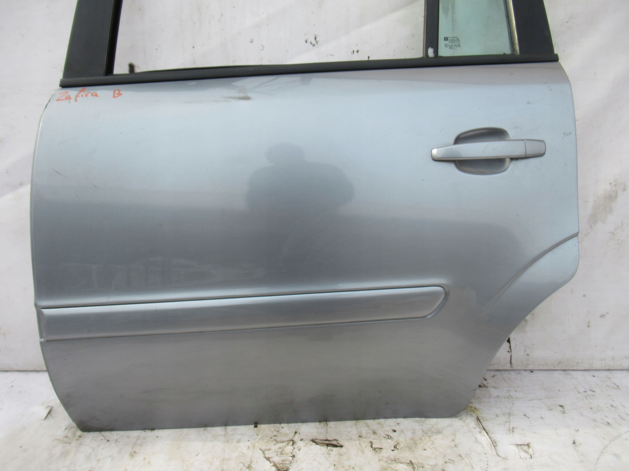 Drzwi tył tylne lewe Opel Zafira b
