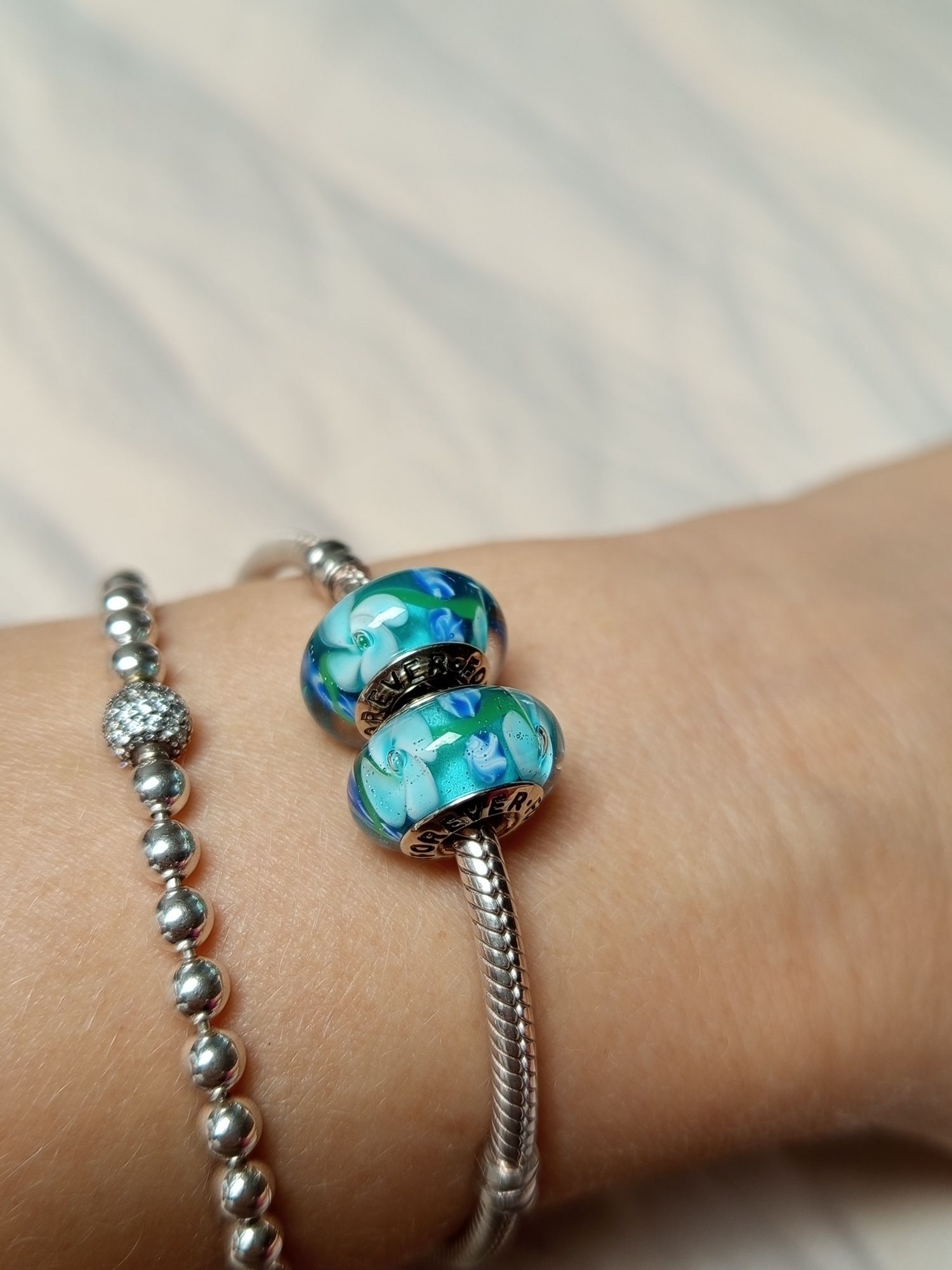 Charms szkiełko szklany koral forever