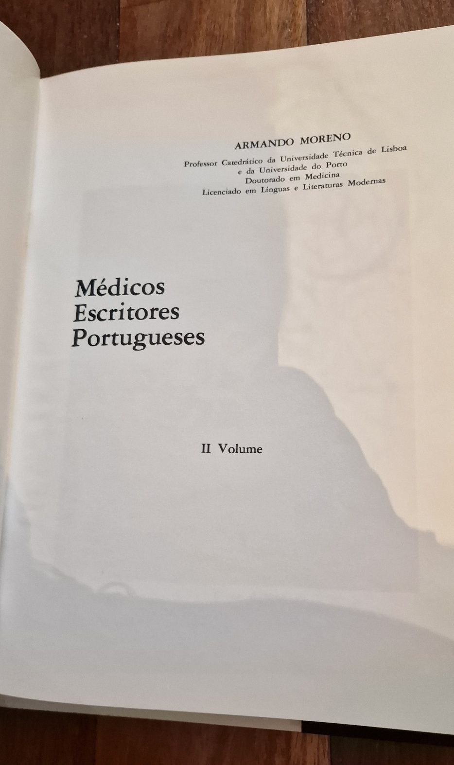 Livro Medicos Portugueses escritores