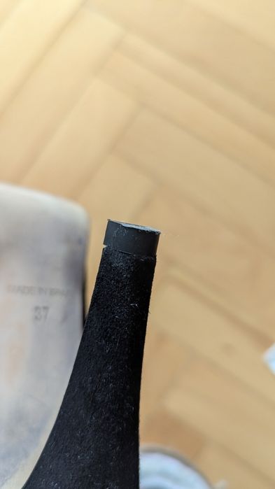 Нові замшеві туфлі човники 37