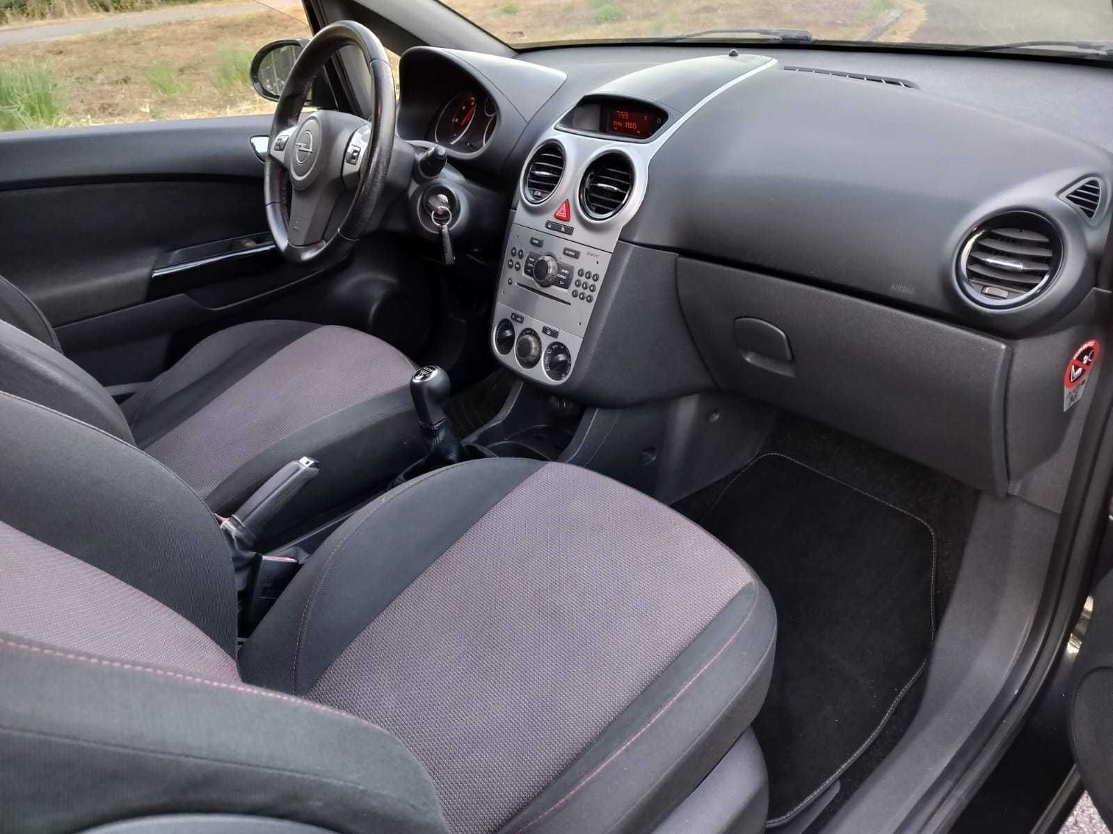 Opel Corsa GTC Sport 1.3 CDTI - Impecável