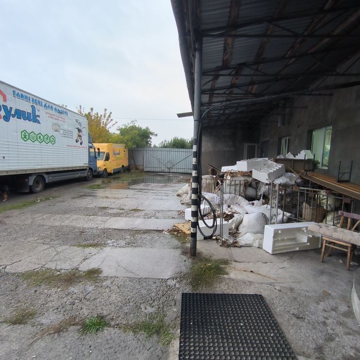 Оренда фасадного приміщення вул. Київська