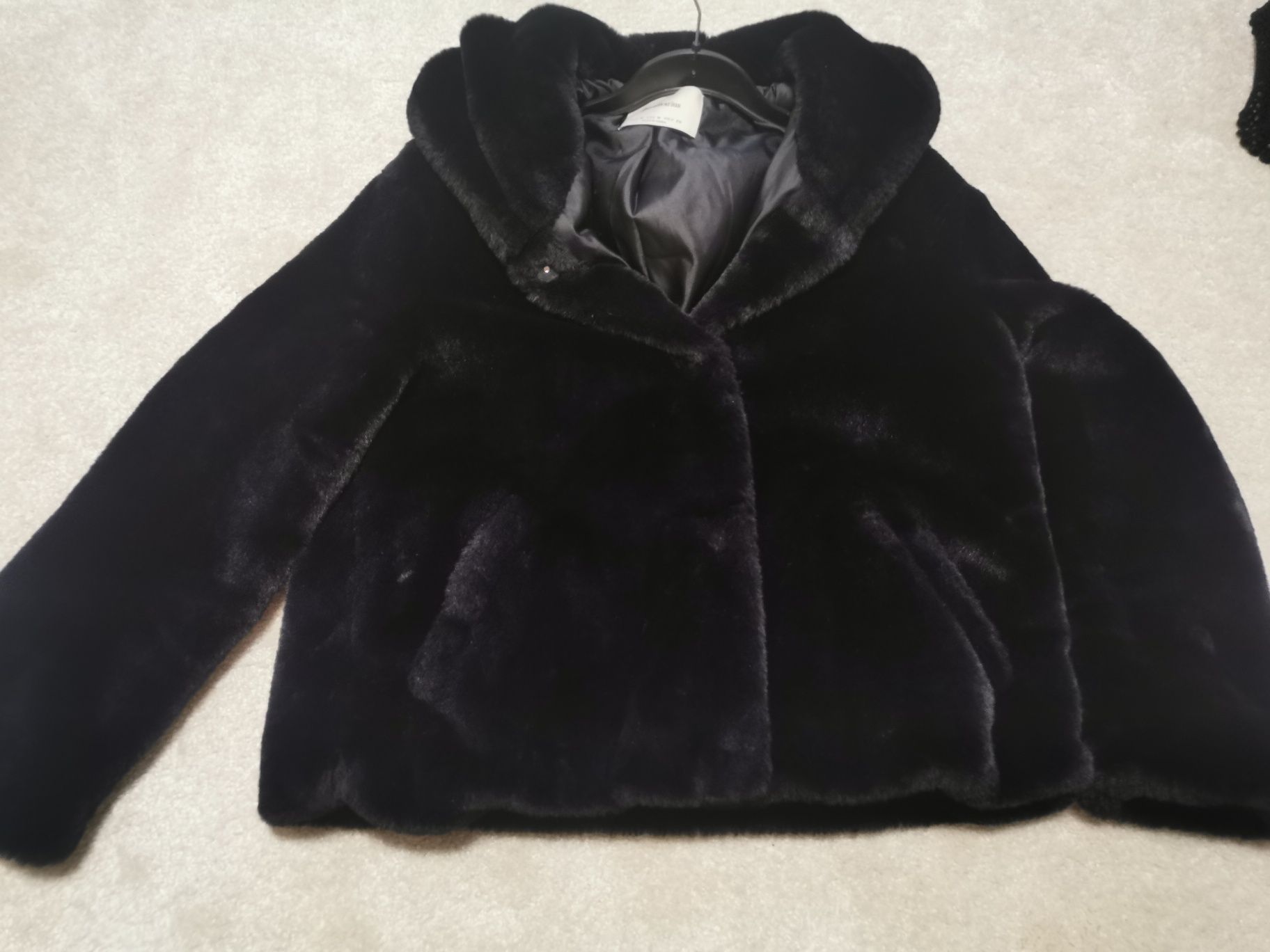 Futerko eleganckie damskie, stradivarius, rozmiar 38