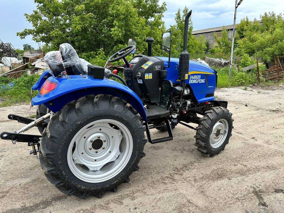 Мінітрактор Dongfeng 404 DG2U: 40 к.с., Топова Комплектація, Реверс