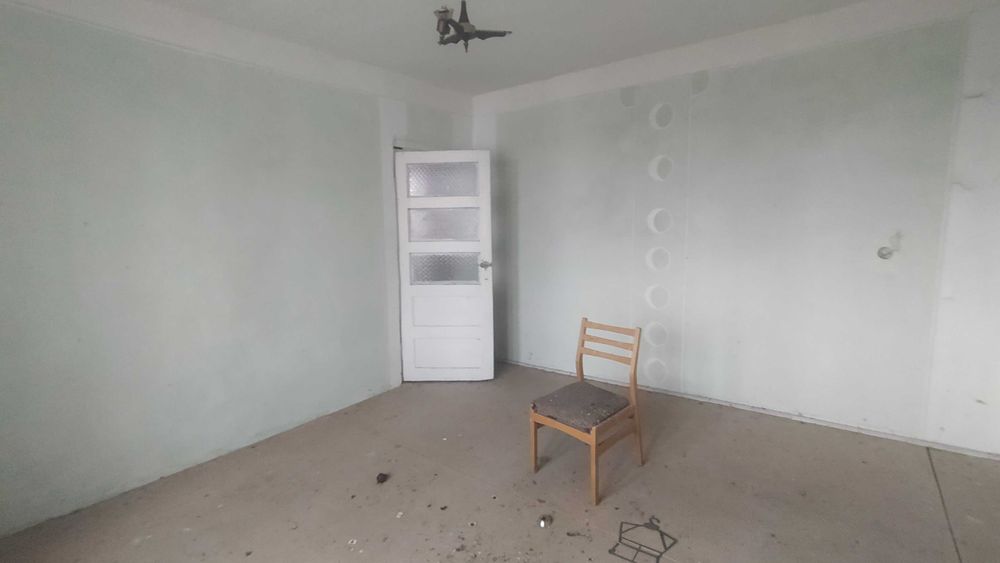 Продаж будівлі в м. Чоп – ідеальна локація для бізнесу або складу!