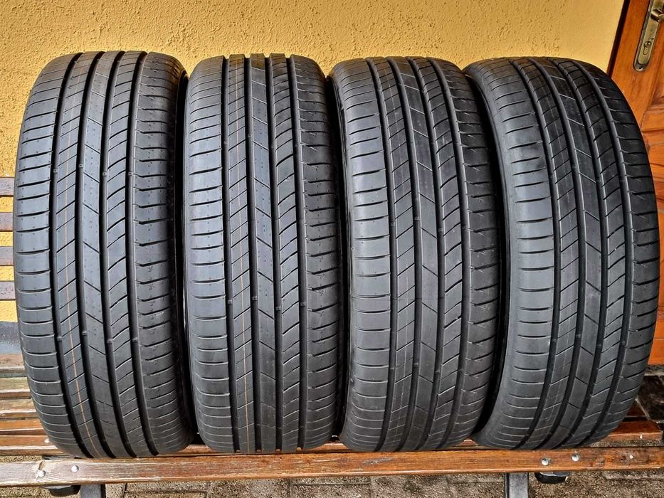 Kumho ecsta PS71 EV 235/55R19 105V XL K-Silent Korea Rok 2023.28 Nowe