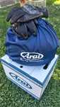 Capacete Arai + Luvas Ixon