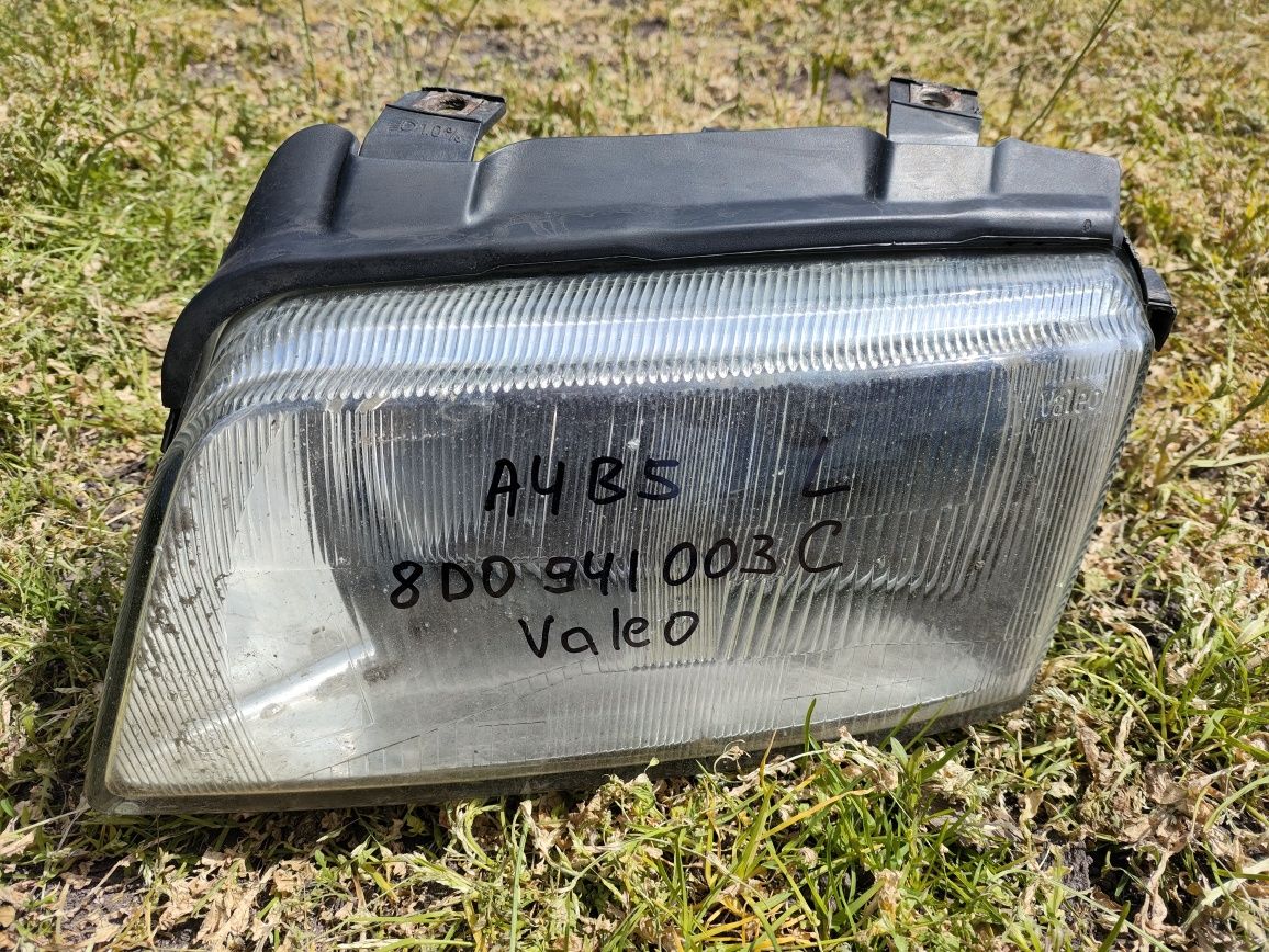Audi A4B5 1995-1999 фари 8D0941003C 8D0941004A   VALEO оригінал