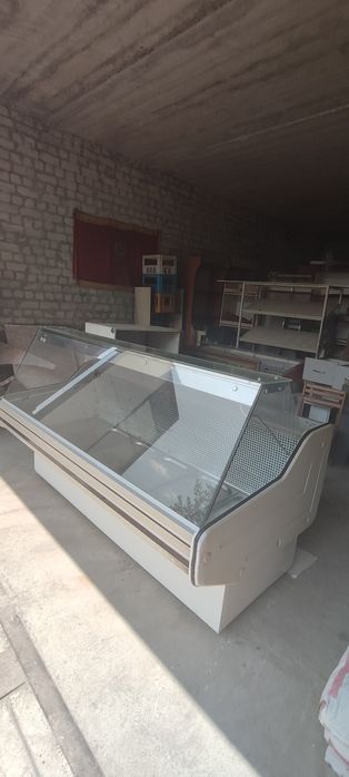 Морозильна вітрина