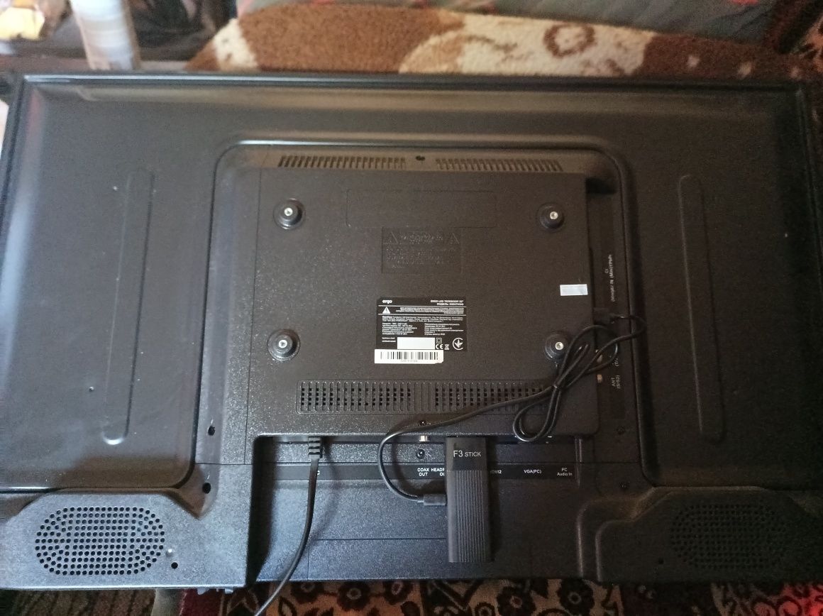 Телевизор ERGO 32GDHT5100+ T2+Smart