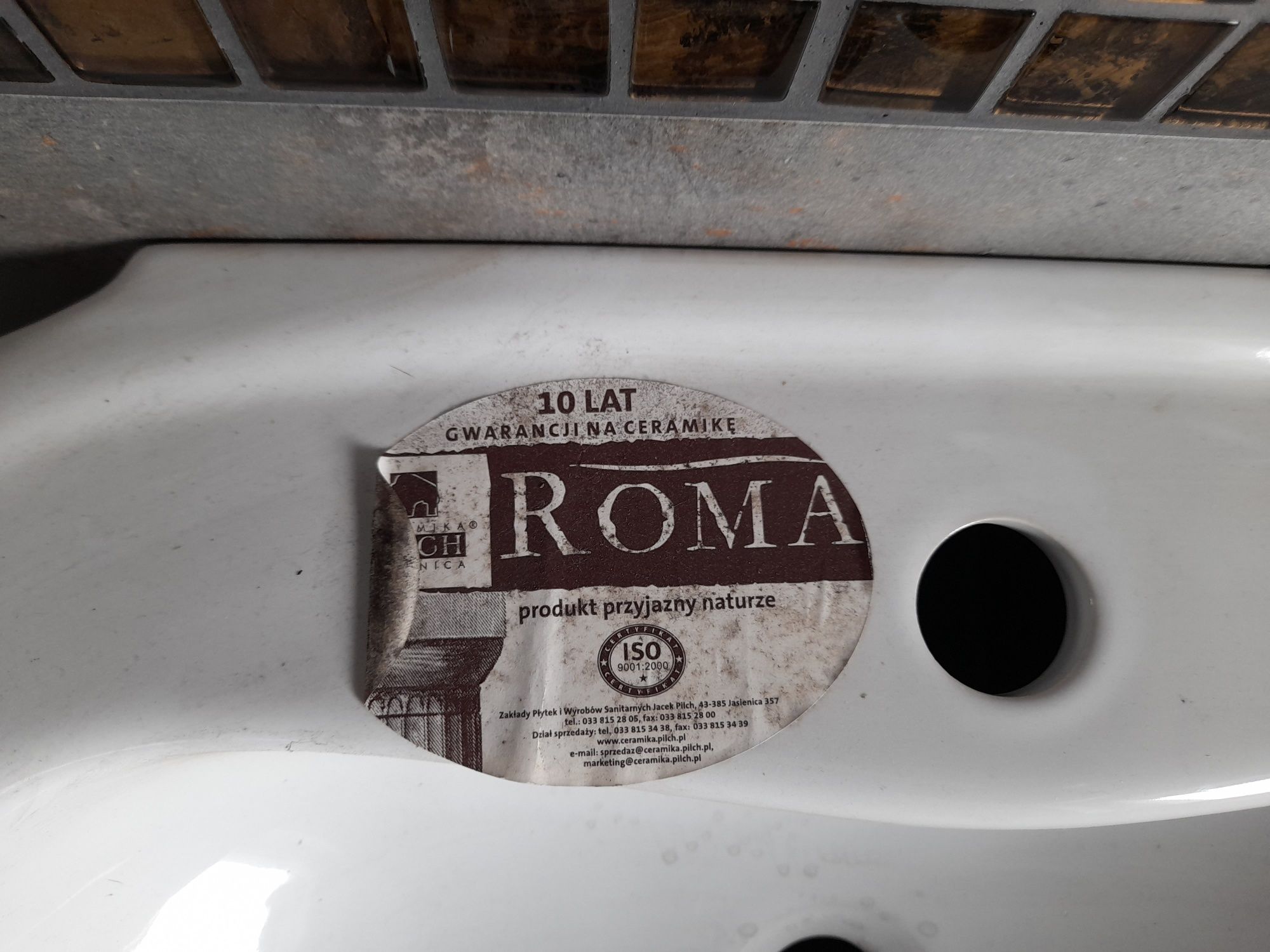 Umywalka nablatowa Roma