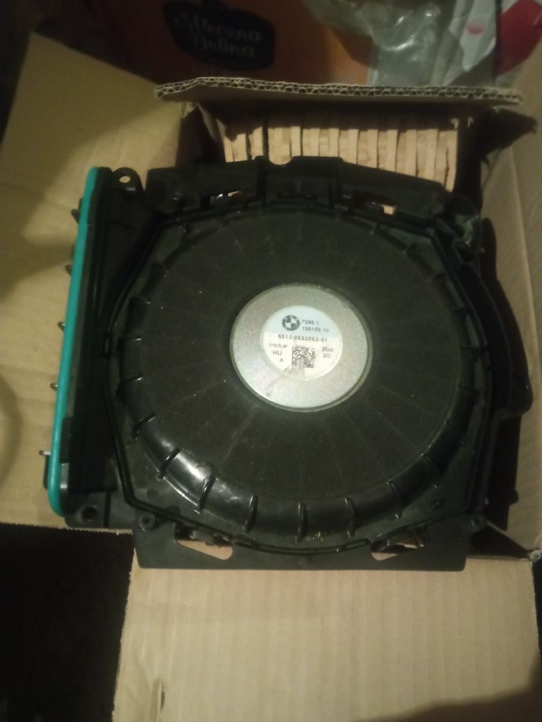 Głośnik subwoofer PRAWY BMW G20 G21