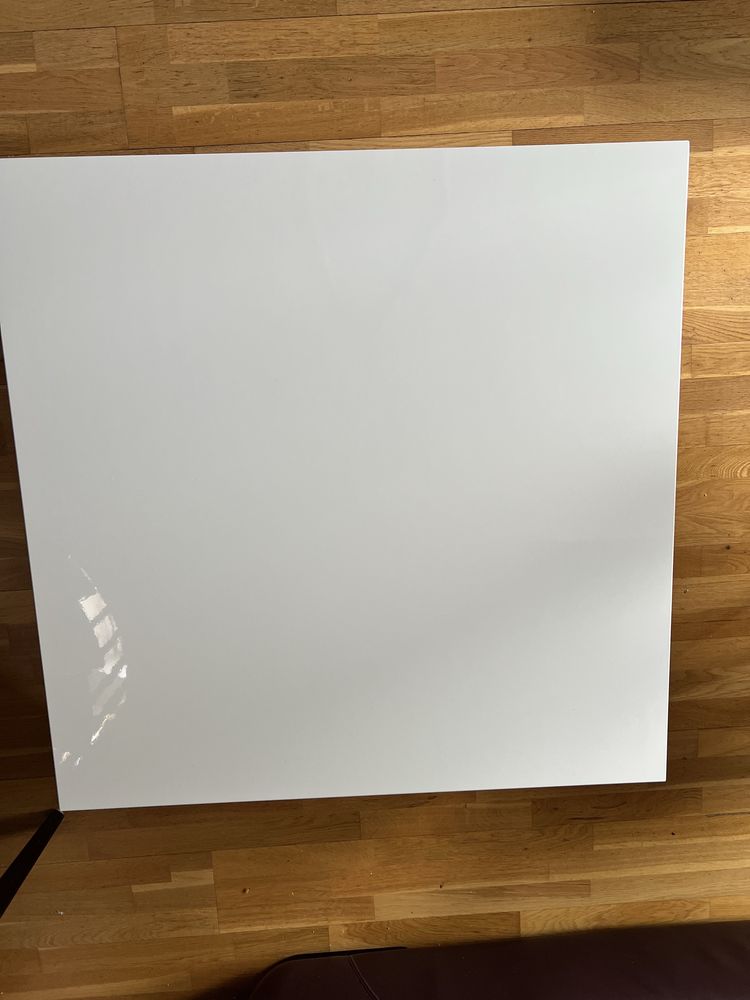 Stolik kawowy ikea bialy polysk 95 cm x 95 cm