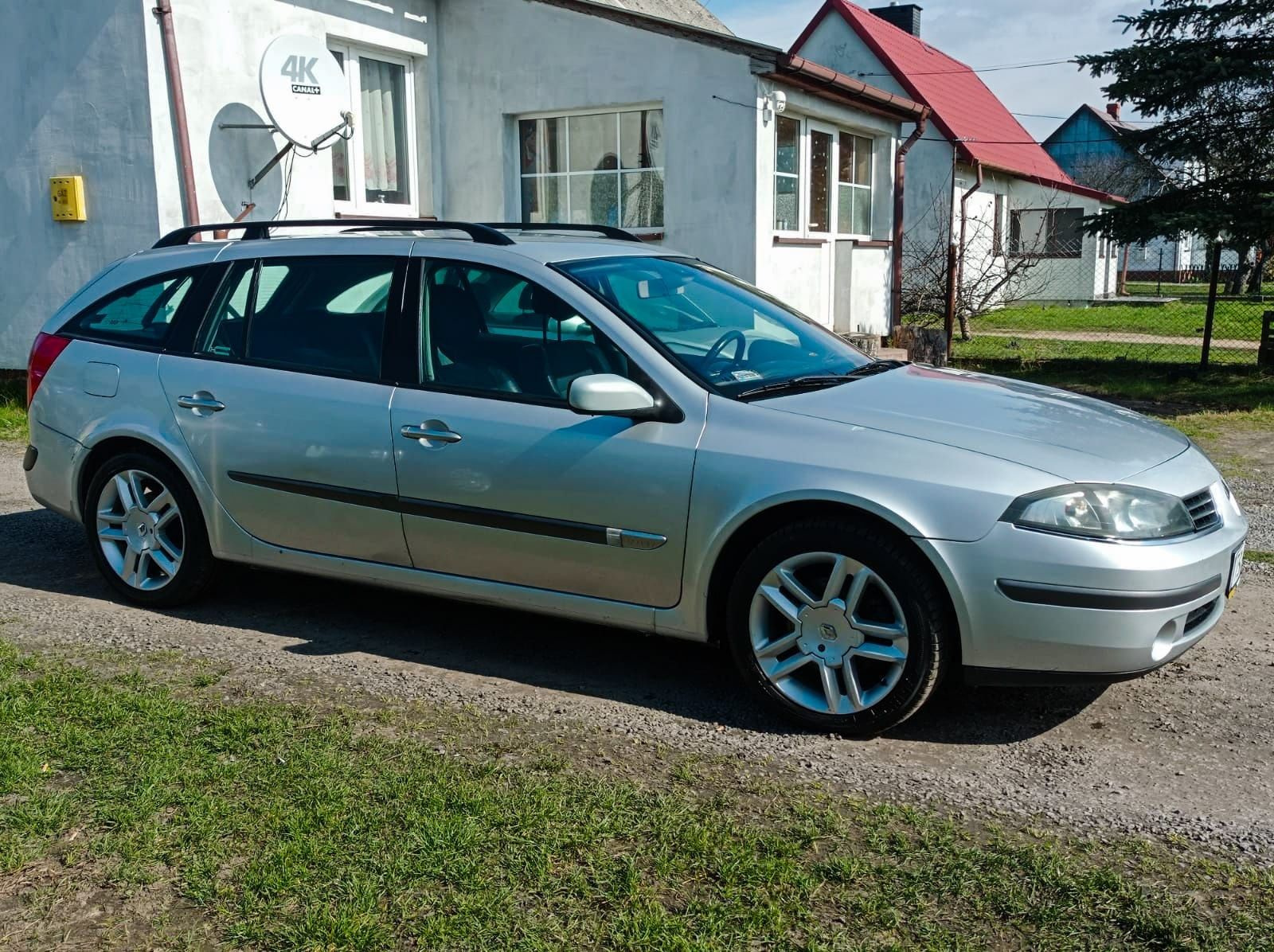 Renault laguna lift 2.0 benzyna 135 koni stan dobry do jazdy ! Sp/zami