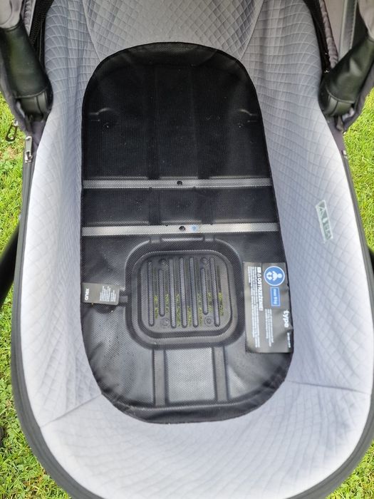 Sprzedam wózek 2w1 Anex/e type black