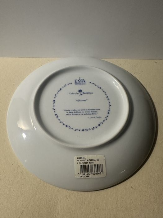 Prato EMA coleção botânica