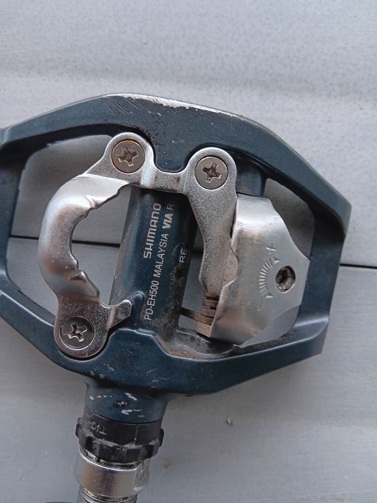 Pedais Shimano SPD