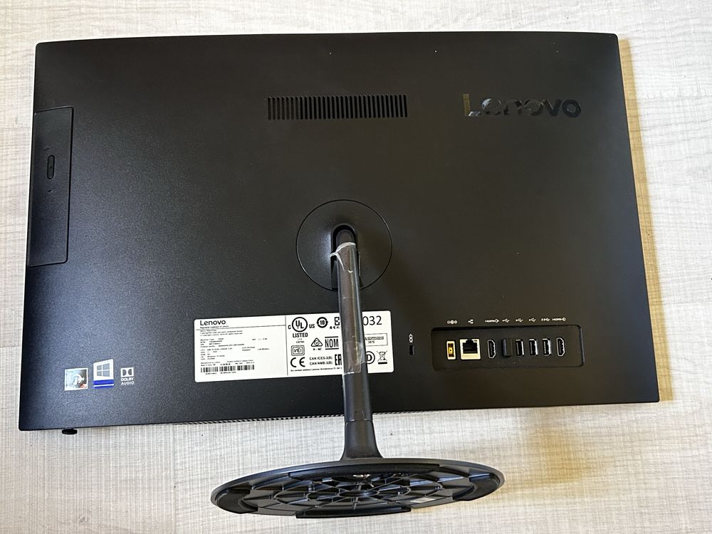 Lenovo AIO 520-24 ARR all in one na części wyciek LCD