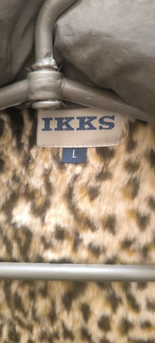 Отдам бесплатно женские вещи