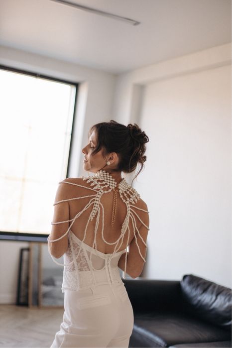 Прикраса з перлинок