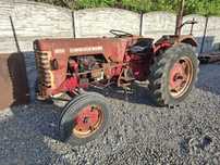 Mc cormick f240  ciagnik  c 330
