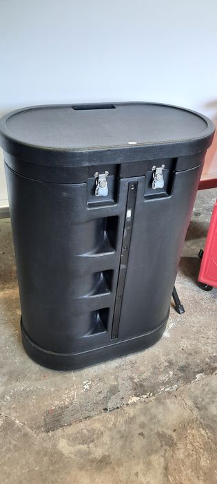 Caixa de transporte de ferramentas  com rodas obras