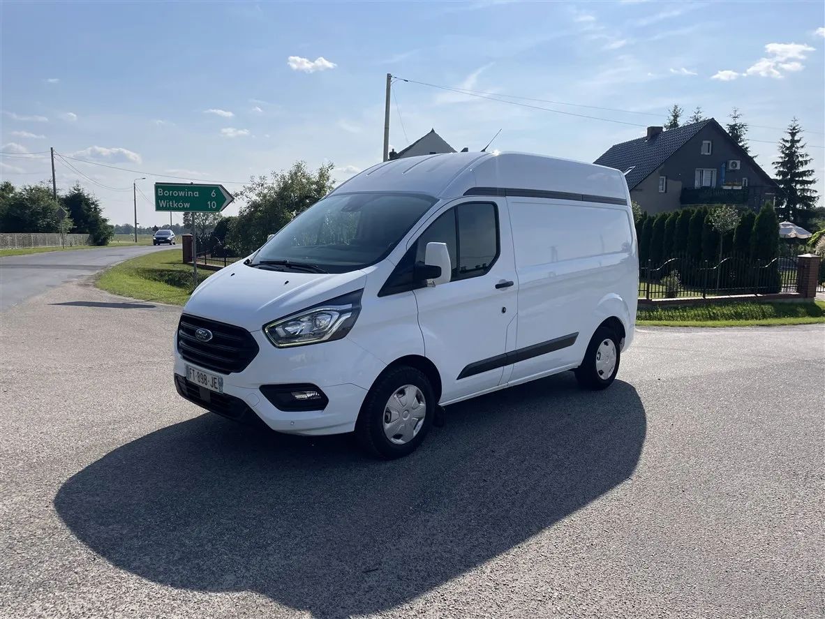Ford CUSTOM  FORD TRANSIT CUSTOM L1H2 2.0 ecoblue NAVI klima lift 2020 rok