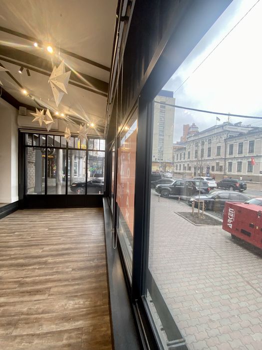 Фасад 150 м2 Кафе/ Магазин,вул. Велика Васильківська метро Олімпійська