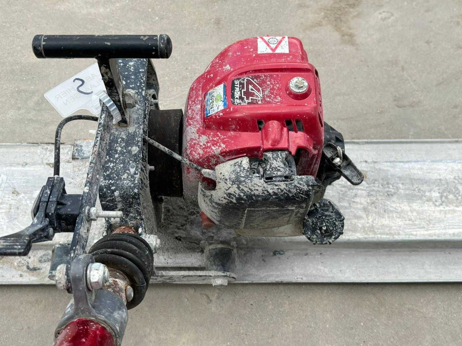 Łata wibracyjna, wibrołata Atlas Copco BV 20G