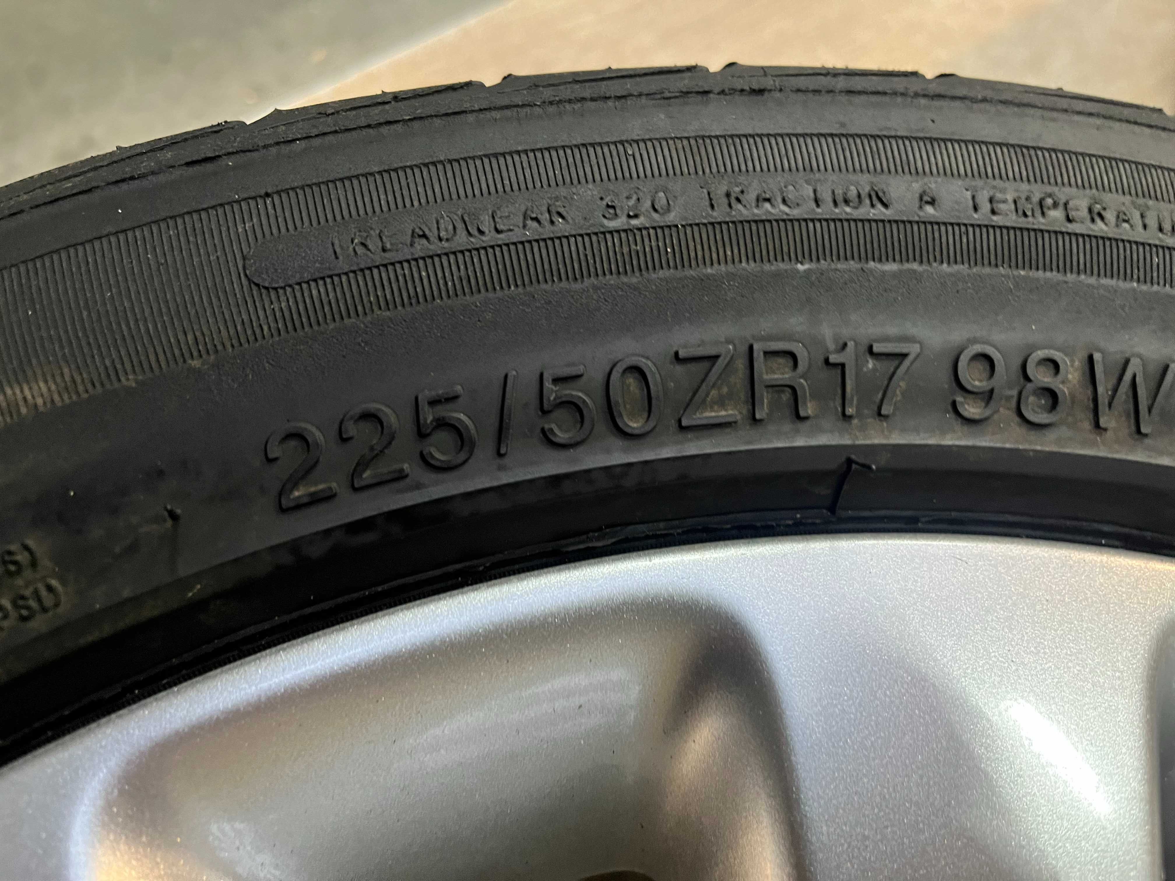 Koła komplet kół felgi Opel Astra 4 225/50/R17