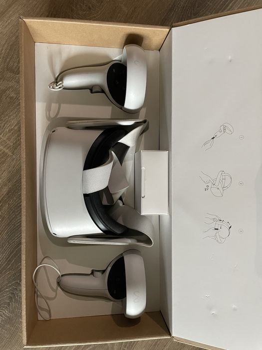 VR очки Oculus Meta Quest 2 в идеальном состоянии
