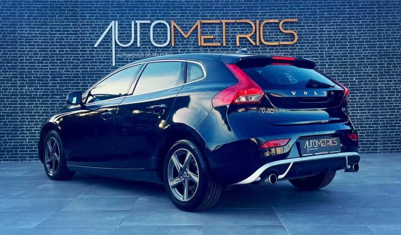 Volvo V40 2.0 D4 R-Design