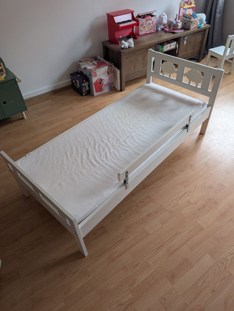 Łóżko dziecięce Ikea Kritter + materac + barierka