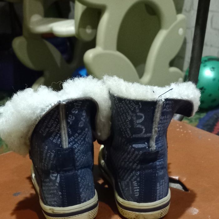 Черевики,чоботи,сапожки