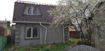 2-поверховий новозбудований будинок в центральній частині міста