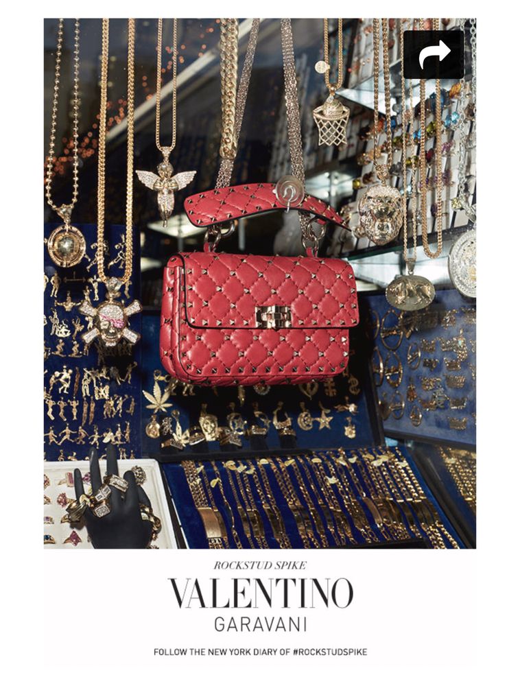 Продам сумку Valentino, оригинал, покупалась в магазине Symbol