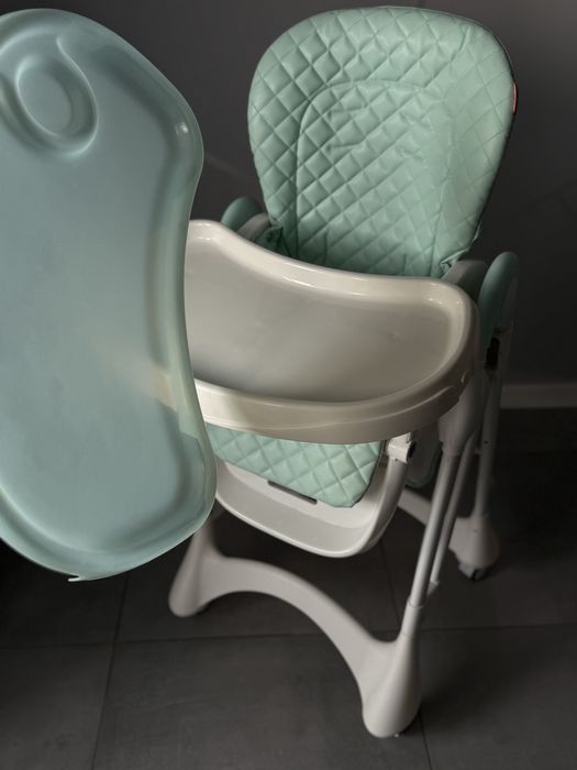 Стульчик для кормления и творчества
