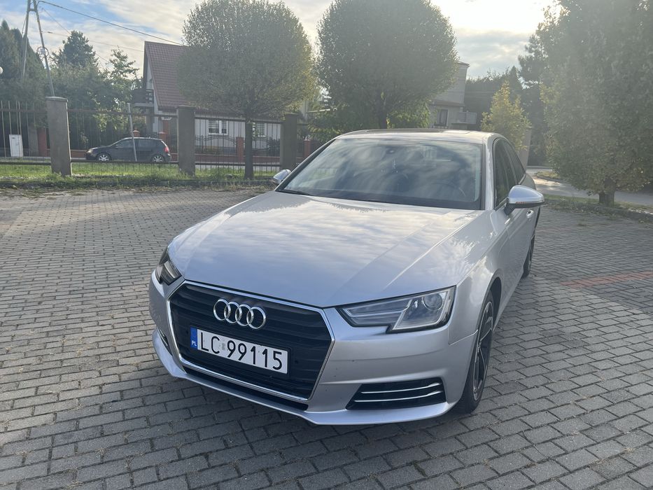 Audi A4 B9 quattro 2017 2.0 L TFSI