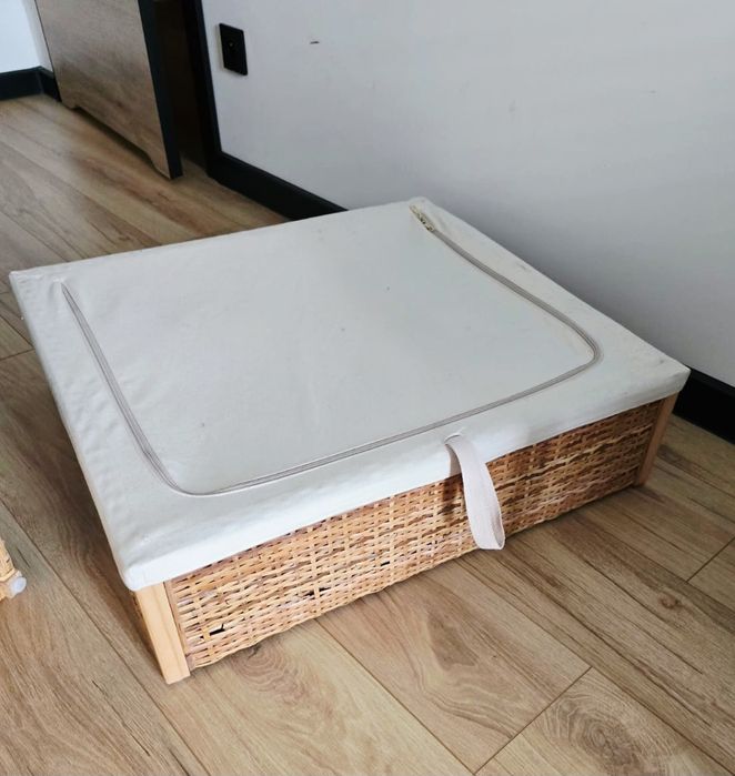 Wiklinowy pojemnik pod łóżko IKEA