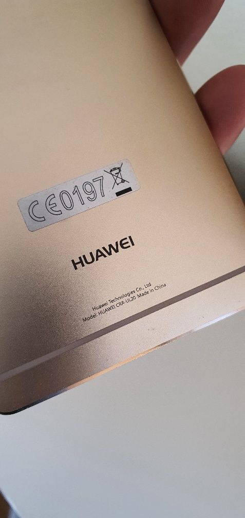 HUAWEI Mate S (CRR-UL20) desliga se