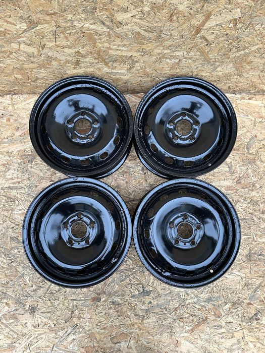 Диски5/114.3 R16 ET50 ЦО(діа)66.1 Рено трафік титани