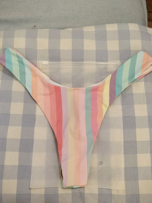 Cueca biquíni novo