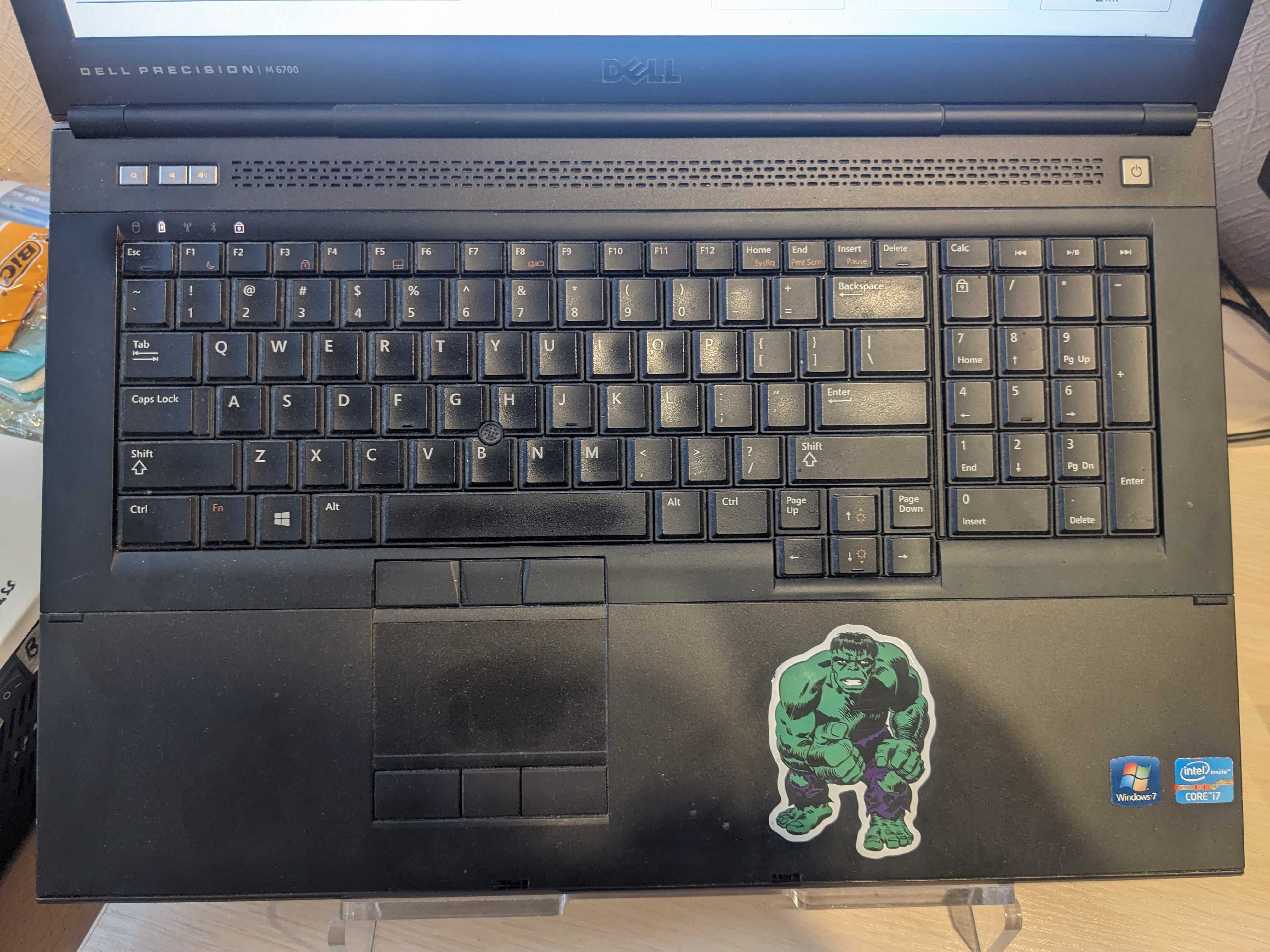 Dell Precision 6700 i7-3740/QUATRO K300M/16GB DDR3/1TB HDD